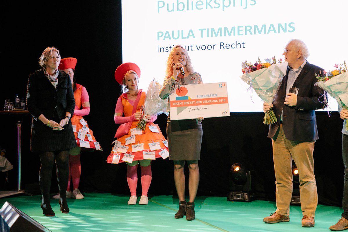 HU_Ontwikkelt's tweet photo. We kijken terug op een geslaagd Onderwijsfestival #HUnext19 Dank programmateam @HU_event @G_Delhaes voor de toporganisatie van dit event. Alle HU sessieleiders en overige sprekers: dank voor jullie waardevolle bijdrage. @HU_Utrecht bezoekers: leuk dat jullie erbij waren! https://t.co/aUazDuvFK7