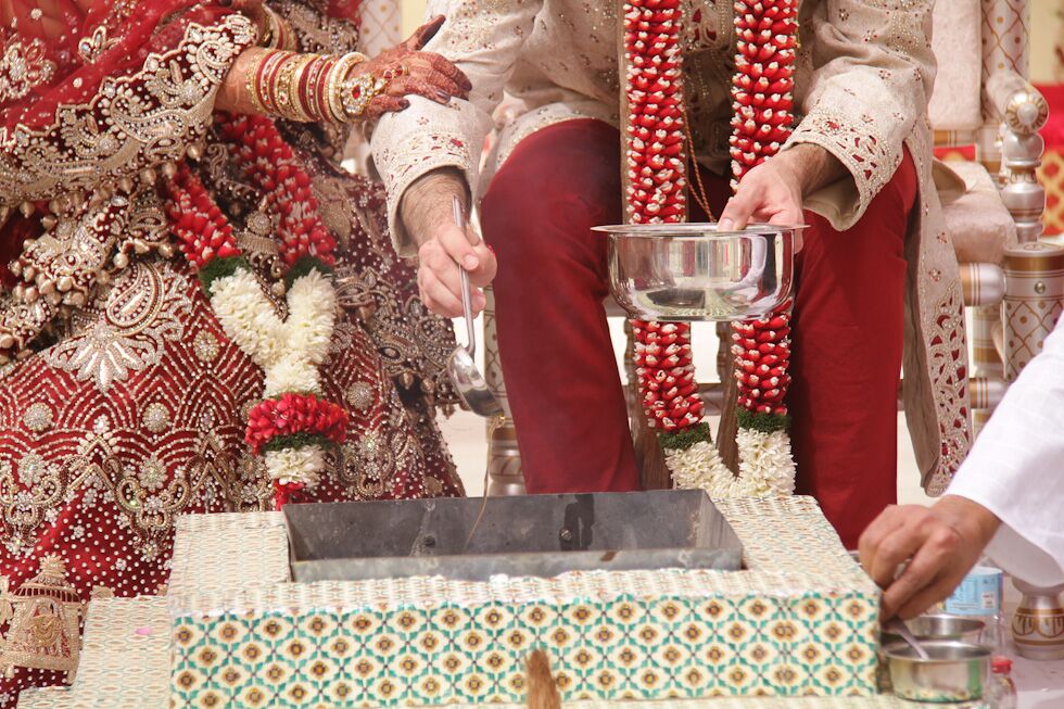 I hold your arm as we take this step together. A beautifully captured moment!
.
.
.
#indianweddingceremony #indianceremony #indianweddinginspo #coutureeventsdubai