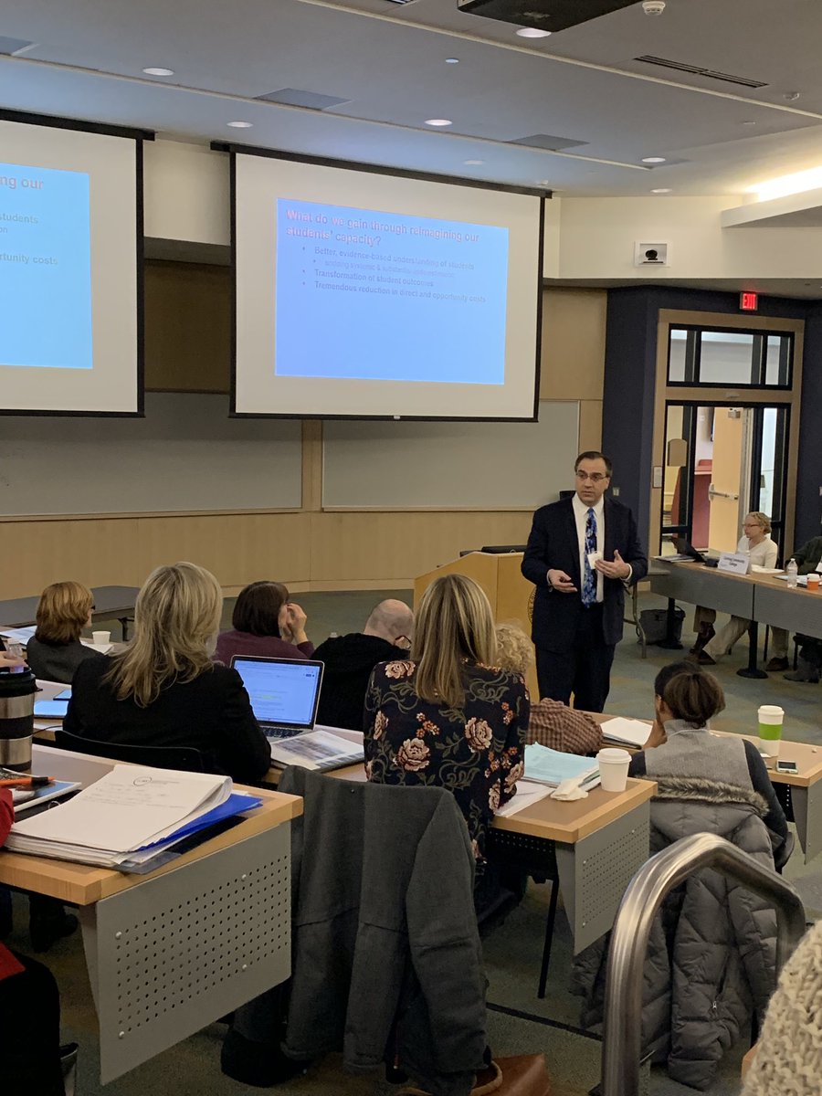 ehackman's tweet photo. Outstanding keynote talk by @jjhetts on placement testing, student outcomes, and equity in #comm_college #realtalk #GuidedPathways #LetIcarusFly #CollegeLevelForAll @NYSSSC @SUNY @SUNY_Orange https://t.co/3T1vPN0sqc