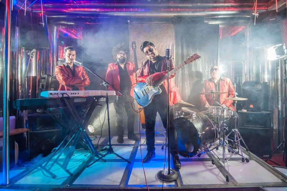 LaurelDeOroWZ's tweet photo. #ZuritaPress #Bandas
#SwingDelMono
@Gusactor
#LosOlas
@sebalayseca
#MiBar @MiBardeRock @rockatto_com @rockywrestling @AgendaPanoramas https://t.co/JkCORxDm9E
