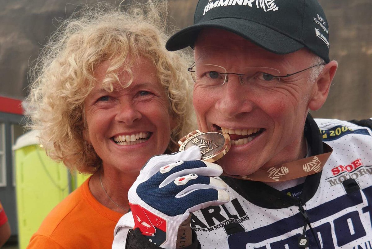 JimminkMartien's tweet photo. We zijn zo blij om dit samen te beleven. Heel veel dank aan iedereen  die ons dit zo gunde 😉#Dakar2019 https://t.co/7hQfbx41ok