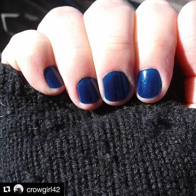 LibrarianArt's tweet photo. Content curated by #Cameralibrarian
#ootd #outfitoftheday
#LibrarianFashion  #librarianwardrobe  #whatthelibrarianwore  #librarianstyle  #librarianlook  #fashionlibrarian 
#librarianchic #librarian #librarianlife
#librariansofinstagram
@crowgirl42
・・… https://t.co/QpPsqjr1Br https://t.co/4spCfSgXzI