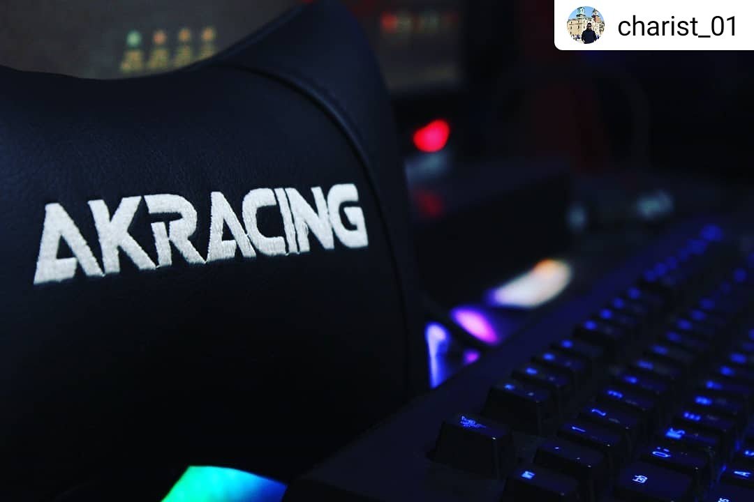 #Repost @charist_01
•  •  •  •  •
GAMERS DON'T DIE. THEY RESPAWN.🏁
#gaming #gamers