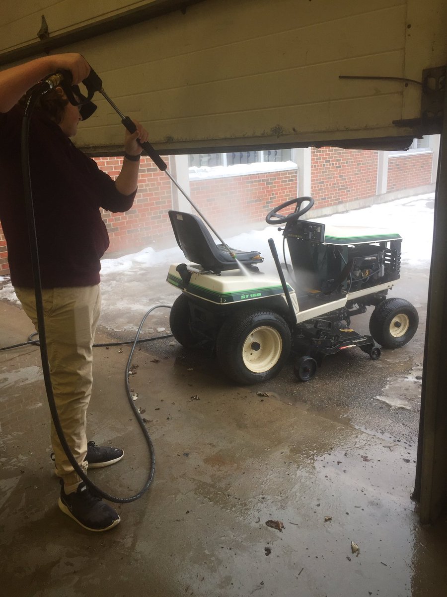 raygreidanus's tweet photo. @CentralHuronSS students loving the #epps pressure washer purchased with  #SHSM funding. #localquality #partofyourcommunity @HMAmfg https://t.co/tKlRHpOFzl