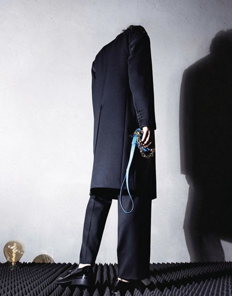 DxG_Packaging's tweet photo. Moda Uomo 2019: look e tendenze • Read more: https://t.co/pIOx0HcNw0 • #menswear #menfashion #menfashionweek #2019 #london #florence #milan #paris #fashionicon #fashionstyle #fashionaddict #dxgpackaging #fashionblog #luxury #fashion #design #creative #packaging #packagingdesign https://t.co/ZOUdVoFlFQ