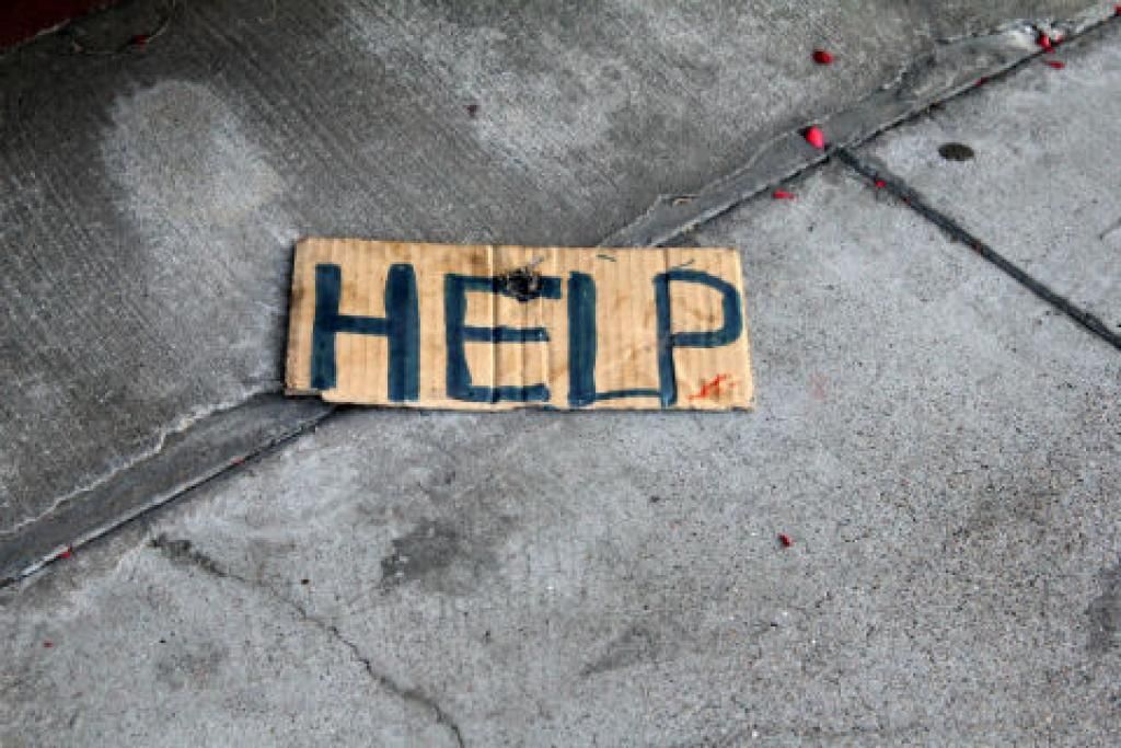 Adulttranslator's tweet image. Is your #marketing team sinking or swimming? Here are 4 signs they need help buff.ly/2eqzOji via @WeAreArticulate