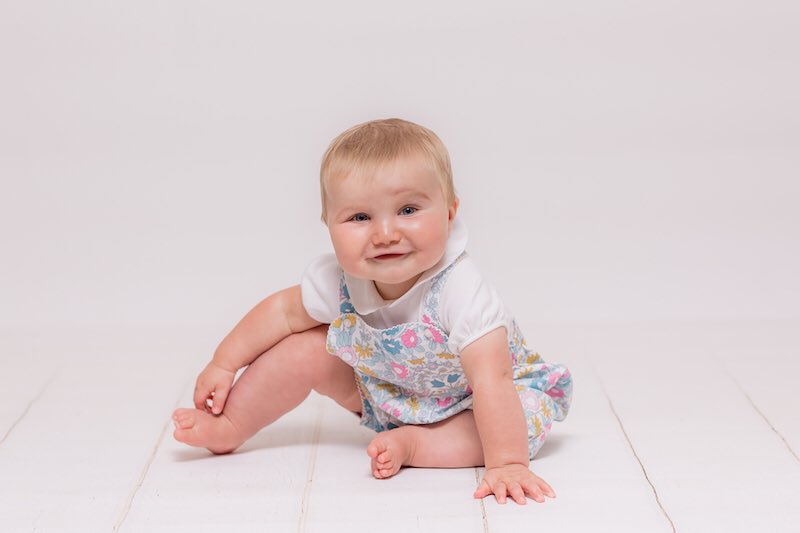 I’m getting the studio prepared for a sitter #Photoshoot with gorgeous, 6-month old Bobby. I just love these sessions; so many cute expressions and so much fun! #YorkshirePhotographer