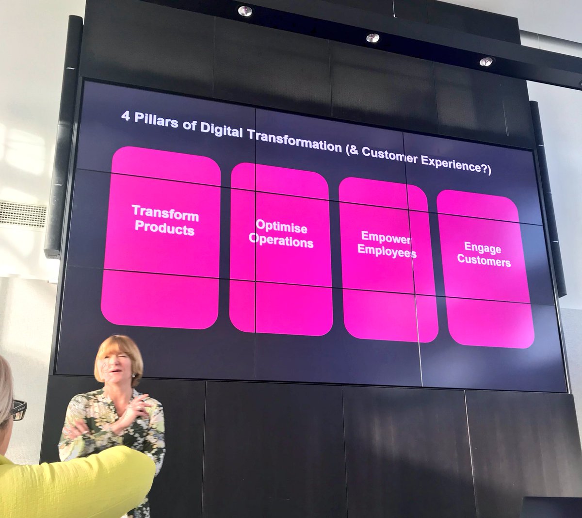 webex_cpaas's tweet photo. Nina Jones, former Director of Customer Experience at Microsoft and Jaguar Land Rover talking about the 4 Digital Transformation pillars and Customer First Principles. @DLFmembers #DLFCX #CustomerExperience #DigitalTransformation https://t.co/kWOsWHDnTi