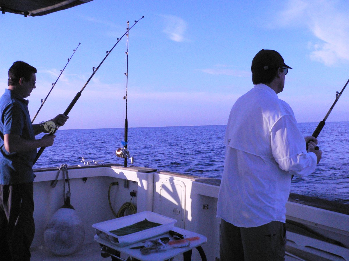 🎣 Mañana sábado celebramos nuestro Concurso de pesca fondeada I ¿ya te has apuntado?
#pesca #pescaresponsable