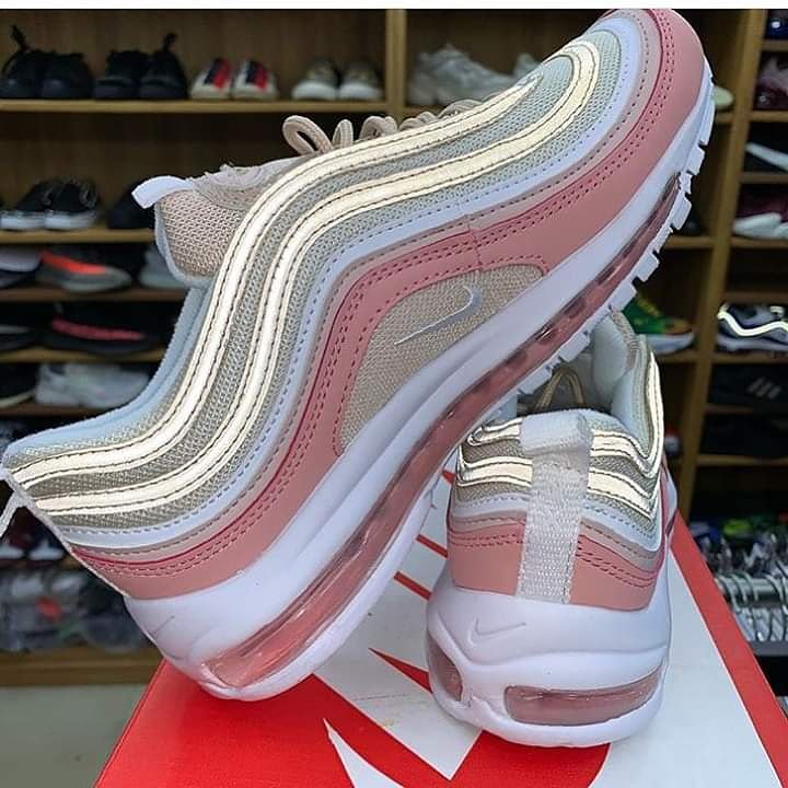 SavedBotMarkets's tweet photo. Cool or not??? 

Available as it is | call or WhatsApp 0561800136 |
#sneakersoriginal
#sneakers #sneakers4sale #sneakerfam #sneakeraddict #savedbotmarkets #savedbot #nike #97 #fashion #footwea https://t.co/wQPgdBdyPS