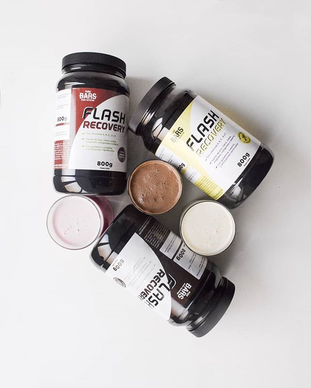 Push_Bars's tweet photo. ¿La mejor parte de entrenar? 😏 Recuperar con nuestro #FlashRecovery con la proporción perfecta de proteína e hidratos de carbono, glutamina, creativa y BCAA’s 💪 ¡Con este post-entreno irás servido! https://t.co/P06CxNraaO https://t.co/LxVOtaBt4R