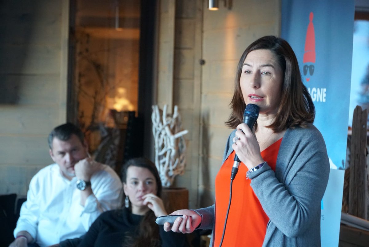 1ère conférence de la matinée 🎤
Gaye Delahousse, Présidente de Ski Guru, est revenue sur le comparateur de stations de ski basé sur les avis clients ⛷ #NMS19