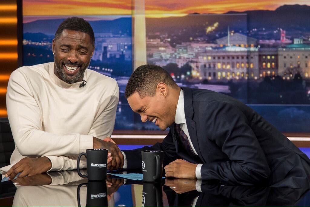 LuuTeeMoiloa's tweet image. Go tlhala psycho go tsamaya le protection order📑 kamo gare..!!😂😂😂