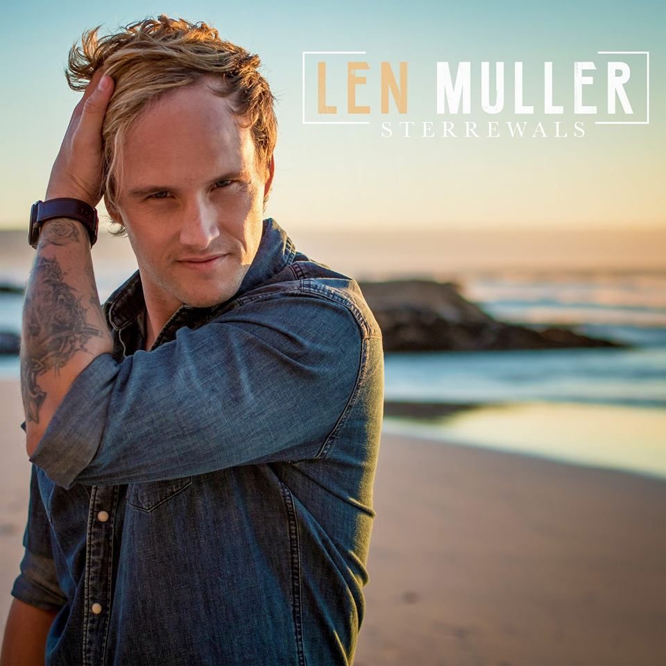 Luister uit vir <a href="/LennieMuller/">Len Muller</a> 14H10 op <a href="/934fm/">Radio Namakwaland</a> #RadioNamakwaland wanneer hy meer deel oor #Sterrewals, #OogVanDieStorm en sy 2019 musiekplanne!
Op radio/aanlyn> buff.ly/2K51WCi !
<a href="/KanadaRecords/">Kanada Entertainment</a> <a href="/SACelebTweets/">𝘚𝘈 𝘊𝘦𝘭𝘦𝘣𝘳𝘪𝘵𝘺 & 𝘓𝘪𝘧𝘦𝘴𝘵𝘺𝘭𝘦</a> <a href="/sa_artists/">SA-ARTISTS</a> <a href="/AfrikaansM/">Afrikaanse Musieknuus</a> <a href="/AlishiavanDev/">Alishia</a>
