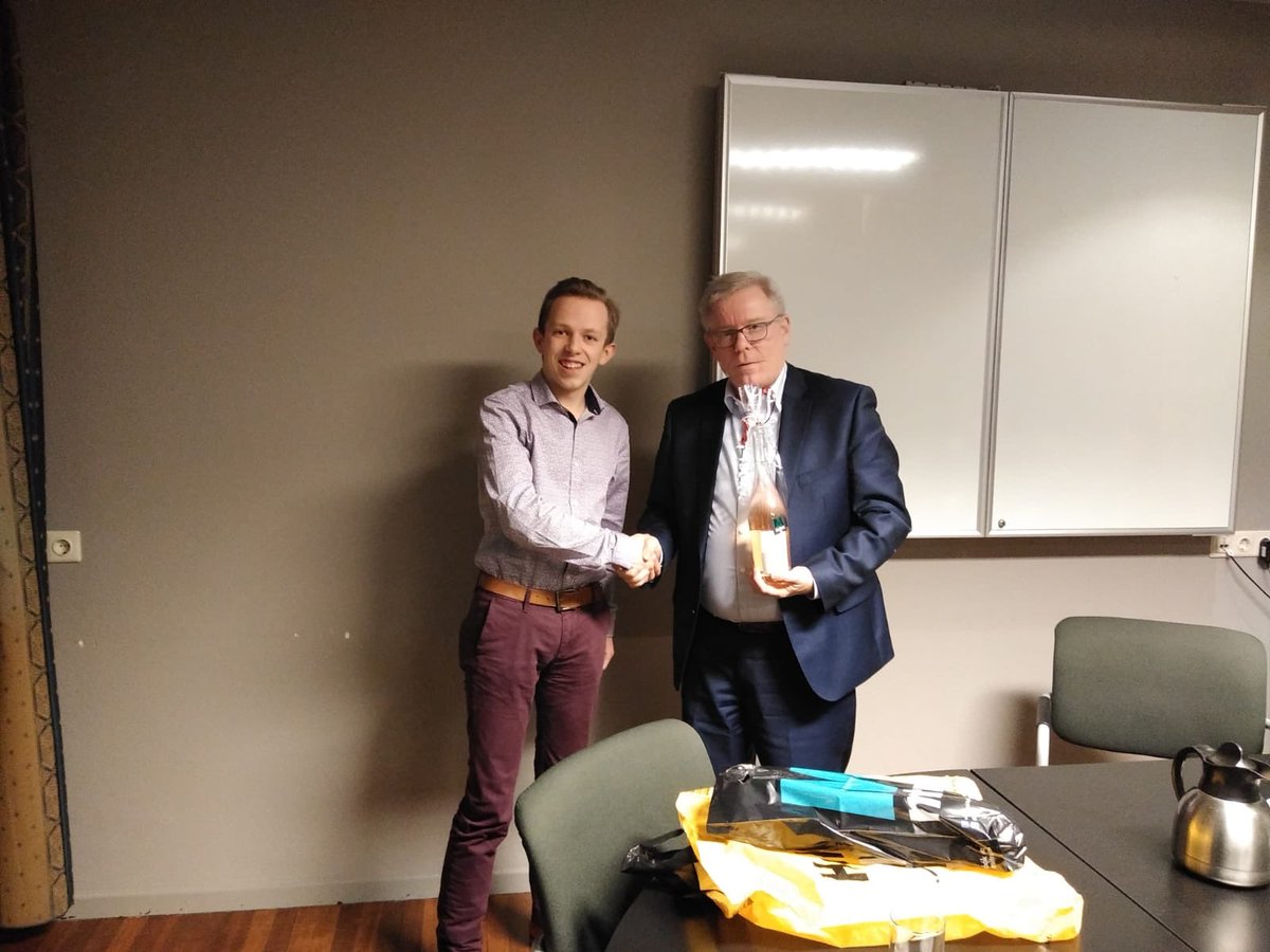 Gisterenavond gingen we in gesprek met <a href="/BartvdHulsbeek/">Bart van de Hulsbeek</a>, wethouder voor de VVD in de gemeente Sint Michielsgestel. Hoe word je wethouder? Hoe is het om wethouder te zijn? Wat zijn de do’s en don’t als lokale bestuurder? Het kwam allemaal aan bod.