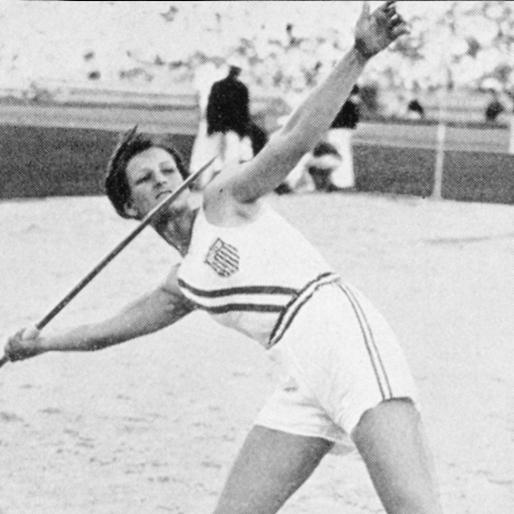 BMTSport_sa's tweet image. Babe Zaharias won two gold medals in track and field at the 1932 Summer Olympics, before turning to professional golf and winning 10 LPGA major championships.
-
#sports #sportstars #legendsofsport #inspiration #motivation #track #javelin #olympics