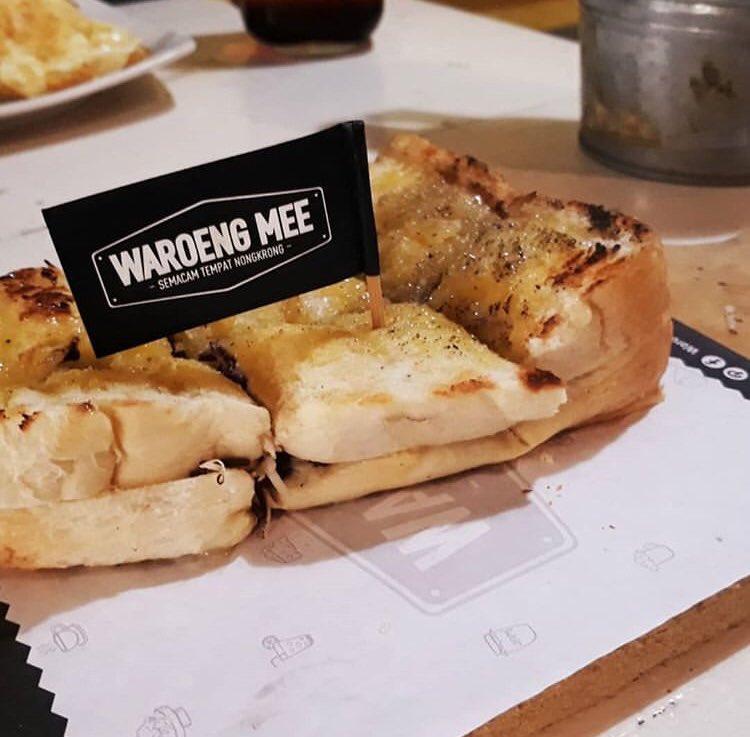 Jangan lupa, malam ini eksis di Waroeng Mee Blora ya
#WaroengMee #SemacamTempatNongkrong