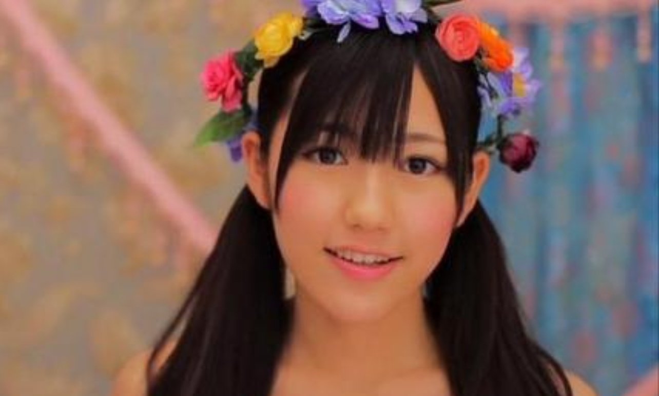 AKB48 渡辺麻友 生写真 ヘビーローテーション GIVE ME FIVE AKB48 渡辺麻友 GIVE ME FIVE - メルカリ