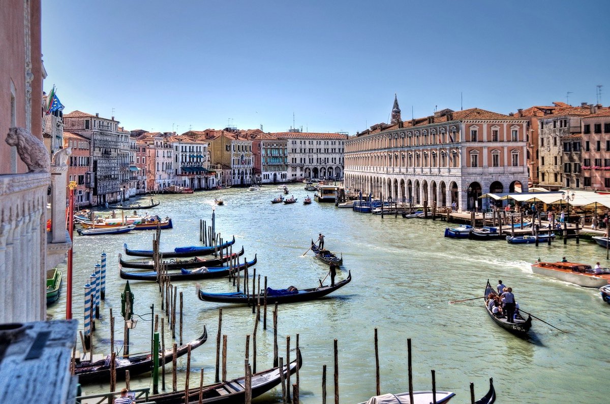 WandersWorldly's tweet photo. Good afternoon Wanders. So, many of you took to my poll and helped me decide where I should be travelling too next... VENICE WAS THE WINNER! I’m going to be considering using digital communication to help plan the trip. Any tips for inspiration? #worldlywanders #venice #travel https://t.co/AM25kOJBl2