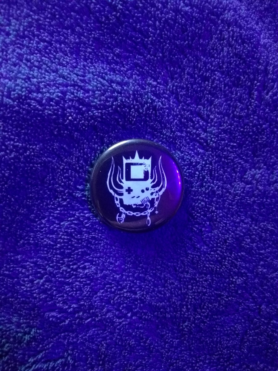 𝒛𝖔𝖒𝖇𝖊𝖈𝖙𝖗𝖔 tweet media