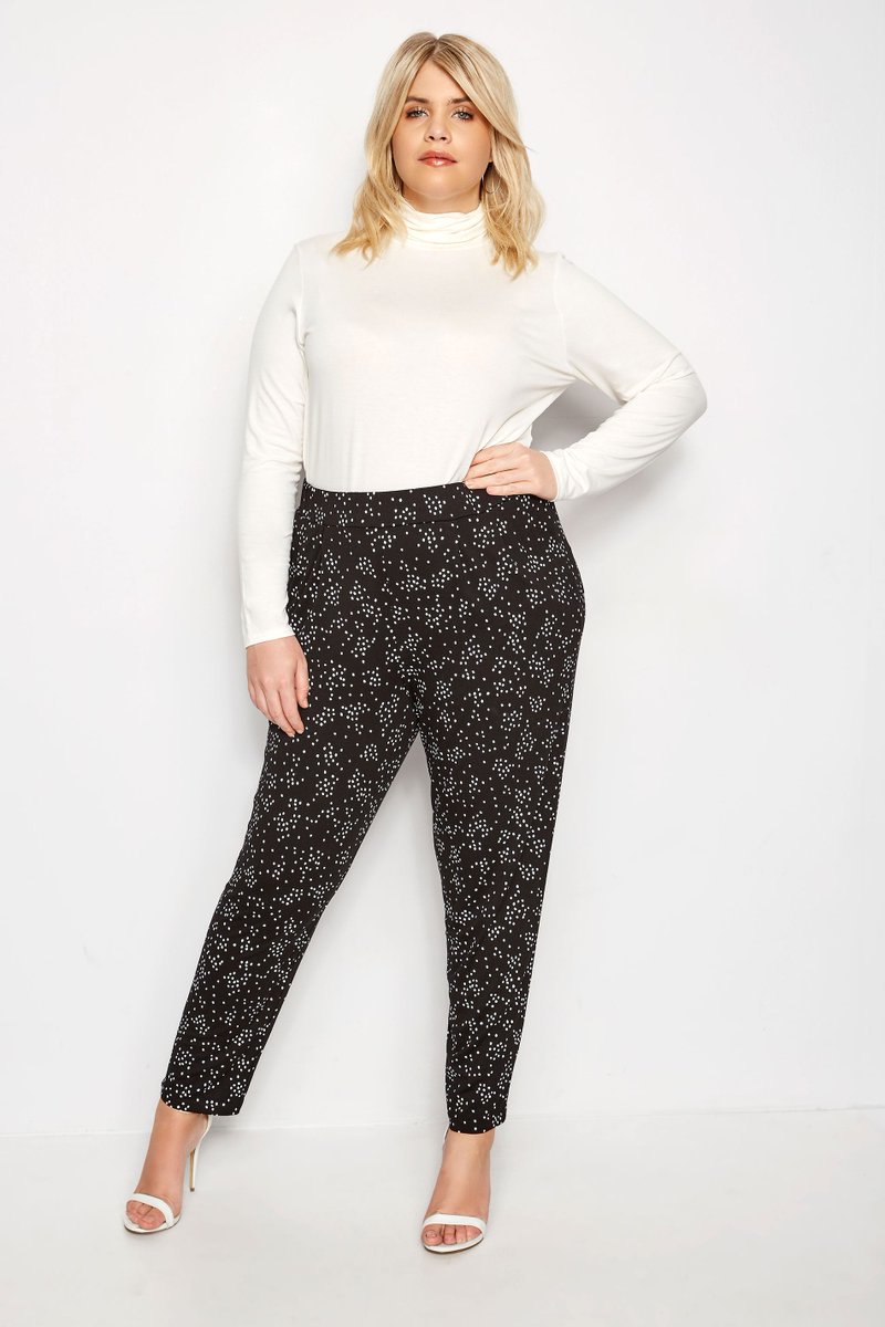 yoursclothing photo