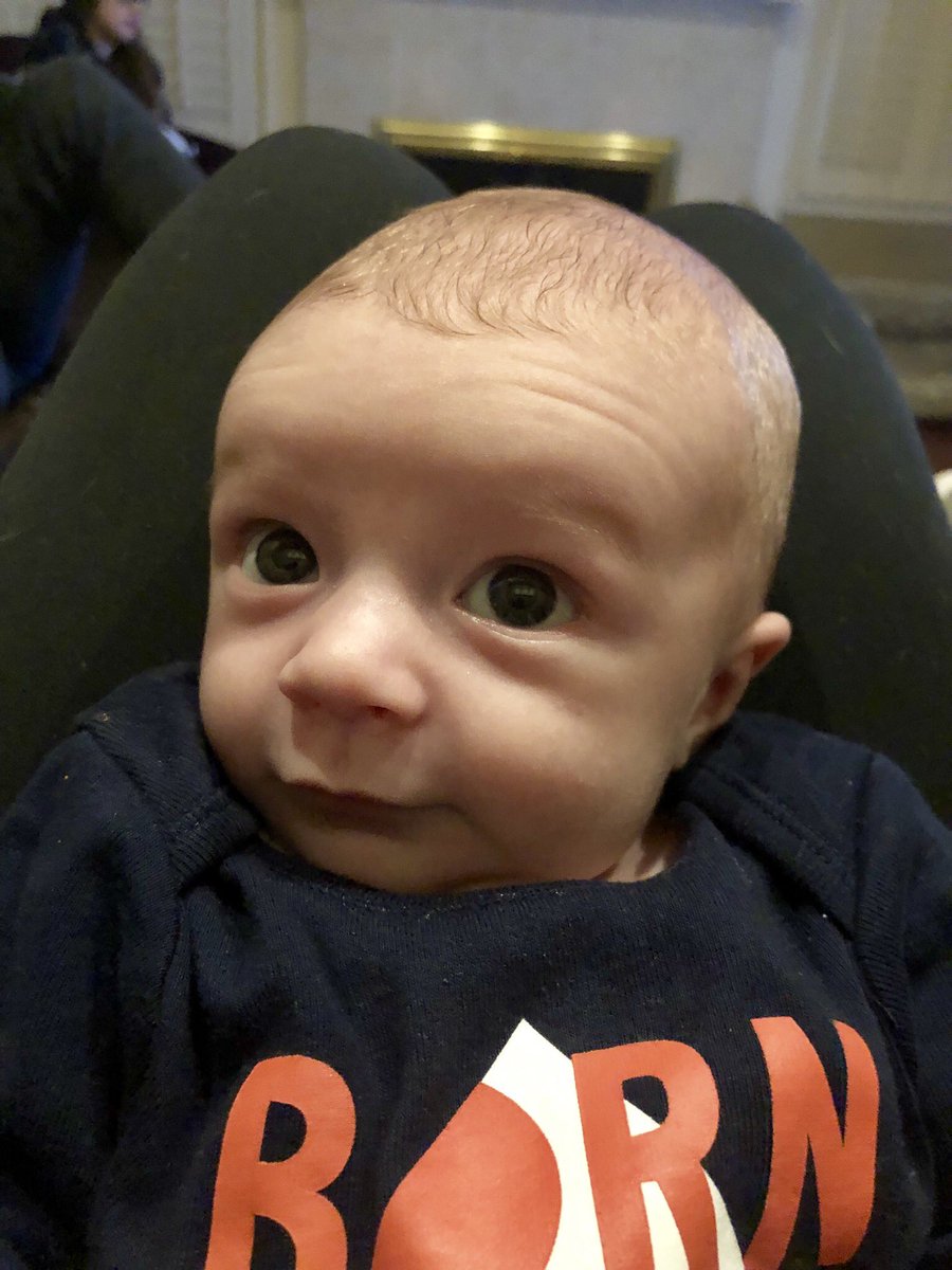 Edie4gzus's tweet photo. DiD YoU JuSt SaY It’S FrIdAy? #FocusFriday #MethodsWork #YourmostimportantStopIsCountingOnYou #IsHeCuteOrWhat @espeirs_liz @taylo056 @LKMartinUPS0392 @zalewski_matt https://t.co/BZJSWK68Kj