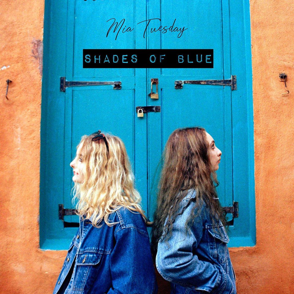 BBCIntroSW's tweet photo. More stunning female voices now with sister duo @mia_tues and their lovely new song ‘Shades of Blue’ 💙💙 It’s the title track of their new EP #ShadesOfBlue, out now – and you can catch them live at their EP launch on the 23rd at FIVES in Falmouth #BBCIntroducing https://t.co/bF6IDeKIX6