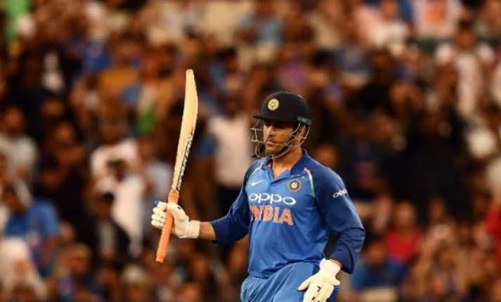 sumitsharma_20's tweet photo. May be the last time, #MSD played on Australian soil and what a great stats...!!
3 fifties, Highest run scorer for #TeamIndia &amp; 7th #manoftheseries award.
Leader &amp; Finisher
#MSDhoni https://t.co/nXw4FsEzqY