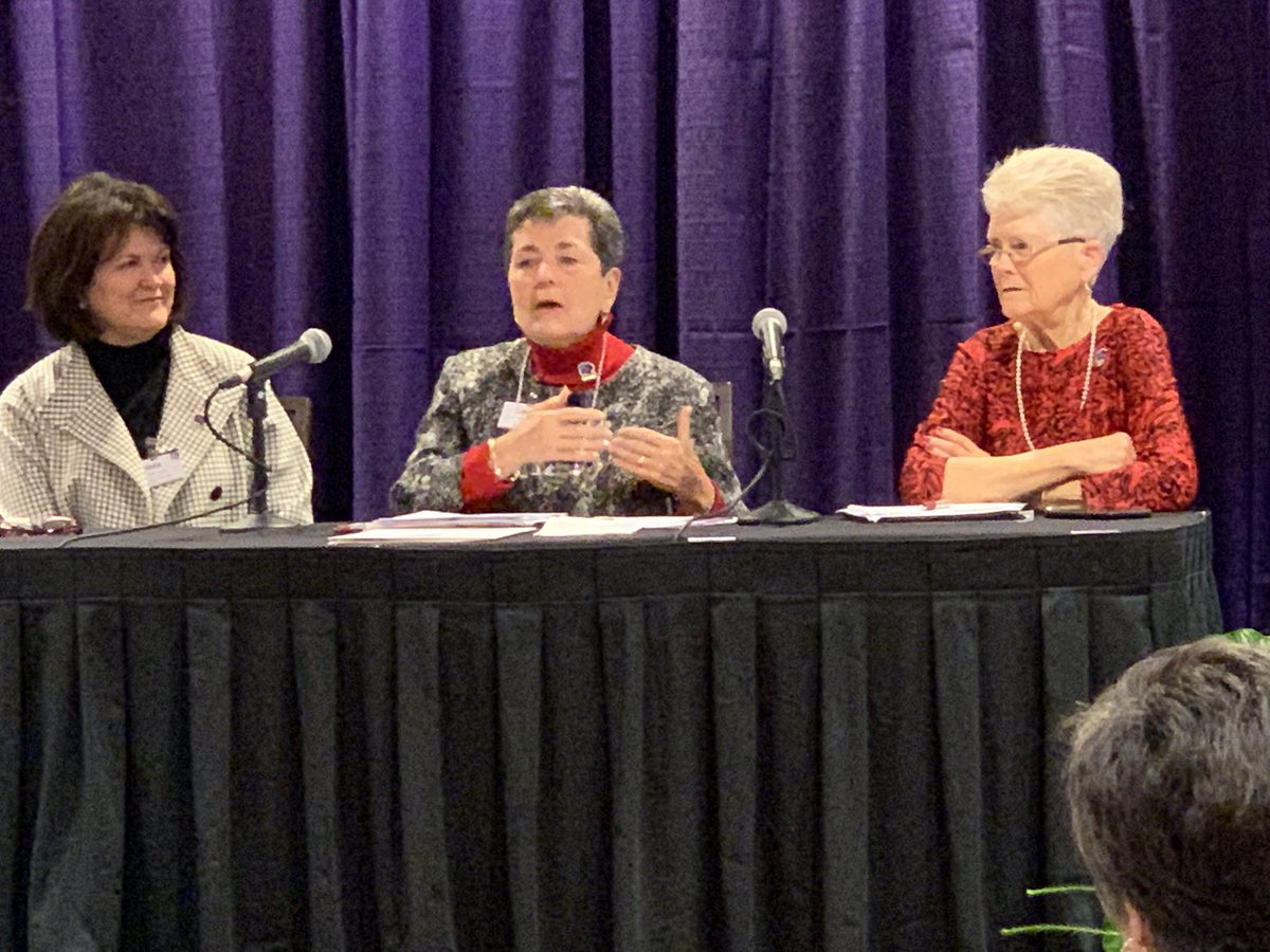 rhondakasa's tweet photo. celebrating women education leaders. Collective wisdom from Linda France, @LuSettlesYoung @france_linda Lois Adams Rogers Tina Tipton #kwel19 @KASAEdLeader https://t.co/8h6HhKm6PY