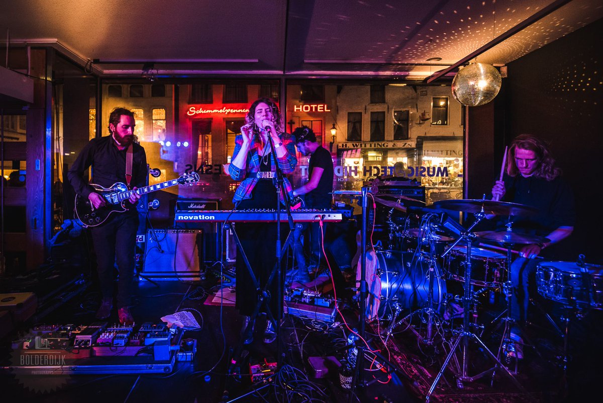 chordify's tweet photo. Last night was a great night! We had a blast at Electrosonic where we showcased some of the better European electronic live acts during @esns A huge thanks to @GoMarchGoMarch @AlcunaWilds @zuco103music @jlectroniq for the great performances! #chords #ESNS19 #Electrosonic https://t.co/5hcWQEB6EW