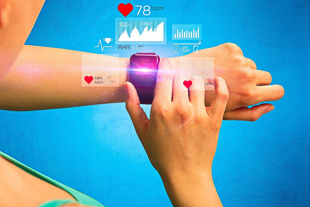 clocktimebrasil's tweet image. VIDA SAUDÁVEL
⠀⠀⠀⠀⠀⠀⠀⠀⠀⠀
O estilo de vida saudável está crescendo cada vez mais nos dias de hoje. Nada melhor do que ter mecanismos em seu dia a dia que te ajudem a seguir esse estilo. E adivinhem, isso também é possível com um smartwatch.
 #clocktime #clocktimebrasil