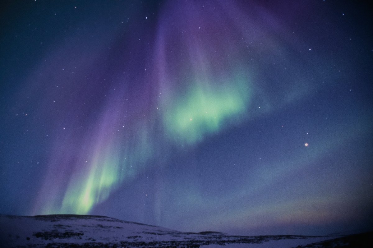 ParksCanada's tweet photo. They say a picture is worth a thousand words… Try it with this view! How many words can you think of to describe it? 📖 #ThesaurusDay 📍: Ukkusiksalik National Park, https://t.co/n8pEUHxYKs