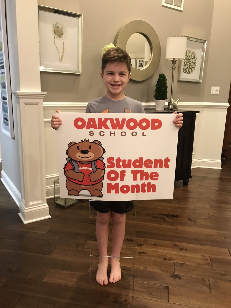 JenFranzese3's tweet photo. Proud Mom! @MissClark113 he wouldn’t be where he’s at without you and @MissBusz! You two rock! https://t.co/v9UCEcYsGI