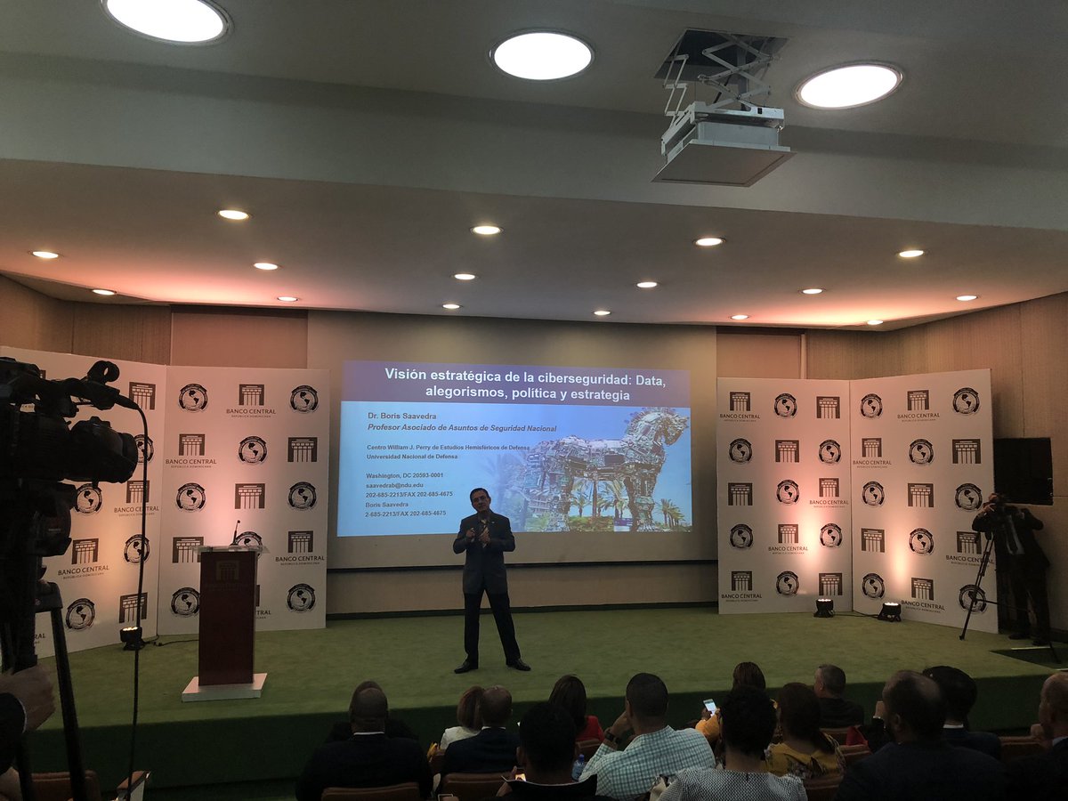 Benahuare's tweet photo. Hoy: Seminario sobre Fundamentos y nuevas tendencias en materia de Ciberseguridad @BancoCentralRD https://t.co/ycfGgbedzq