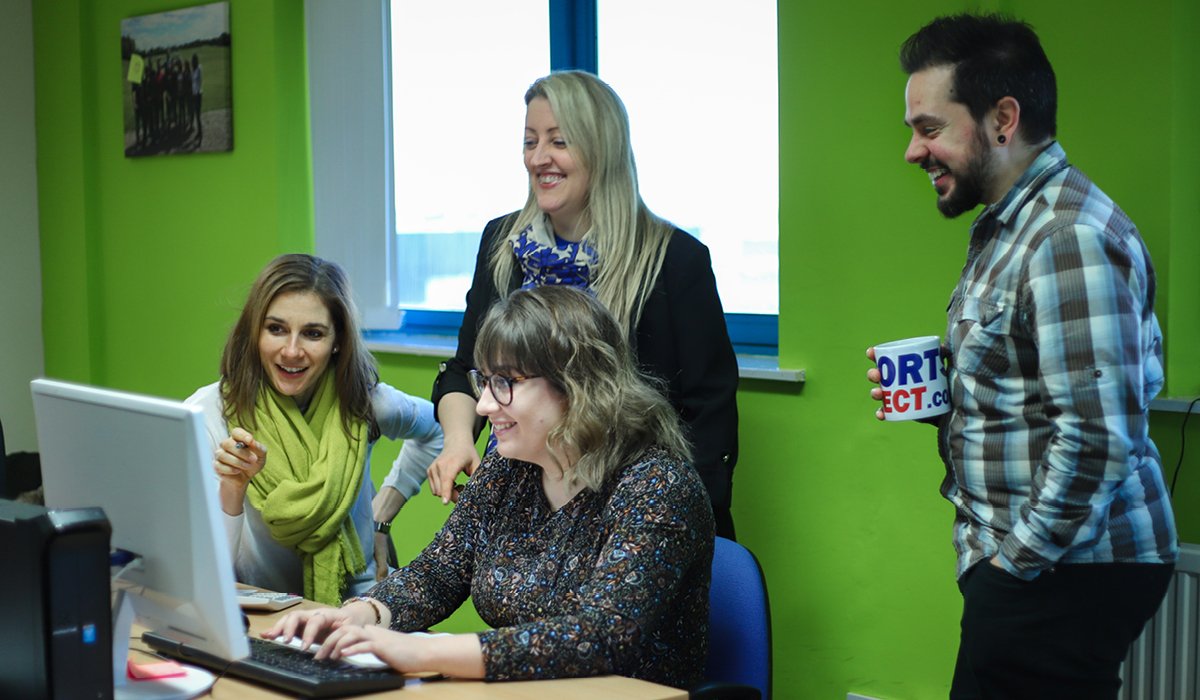 Happy_Creative's tweet photo. One new Happy, to featuring in #LBV84 plus the unveiling of @Atlas_BFW website to the client, it's been a busy start to January for the #Happies. You can read it all here in our latest #HappyBeat https://t.co/JDevr3i6JE #happy #blogging https://t.co/uCn8Z2mv4N