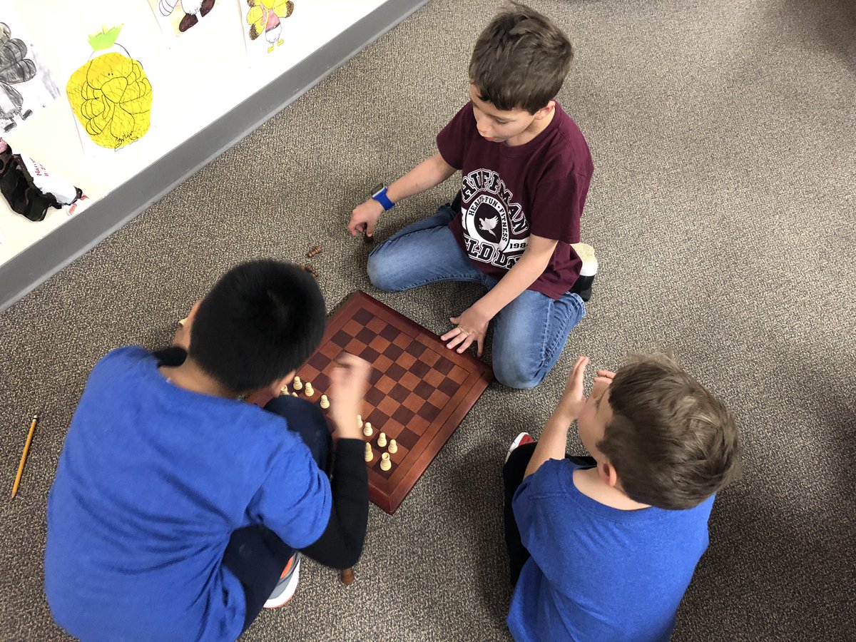 Mrs_Salamanca's tweet photo. Champion singing, chess, Huffman spirit wear and homemade decorations. This is a celebration to remember! #huffmanpyp #fabinfirst https://t.co/sUskzUaDgT