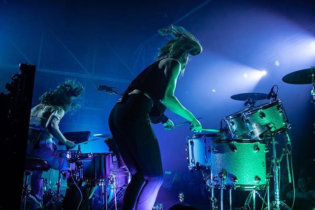 DrummerKayleigh's tweet photo. Going ham on the drum feature in Nashville with @whitneywoerz on the @jessemccartney Resolution tour. 🥁
📸 @gordydestjeor https://t.co/cf64enKJSL https://t.co/nceMq5NB1R
