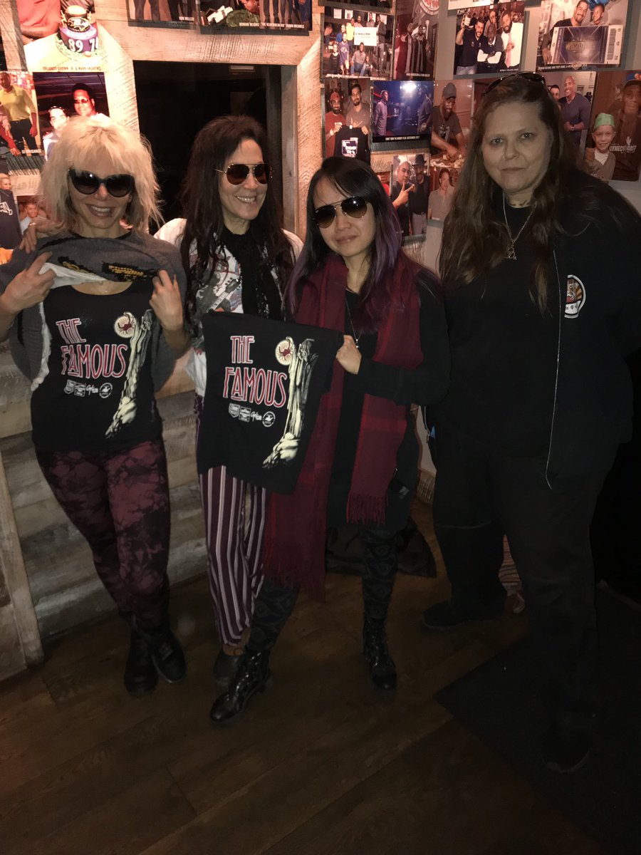 JimmysSeafood's tweet photo. 🎸@Lez_Zeppelin stopped by The Famous today before their show in Annapolis! Until we meet again, ladies! ❤️ https://t.co/ocXzrSBZ8S