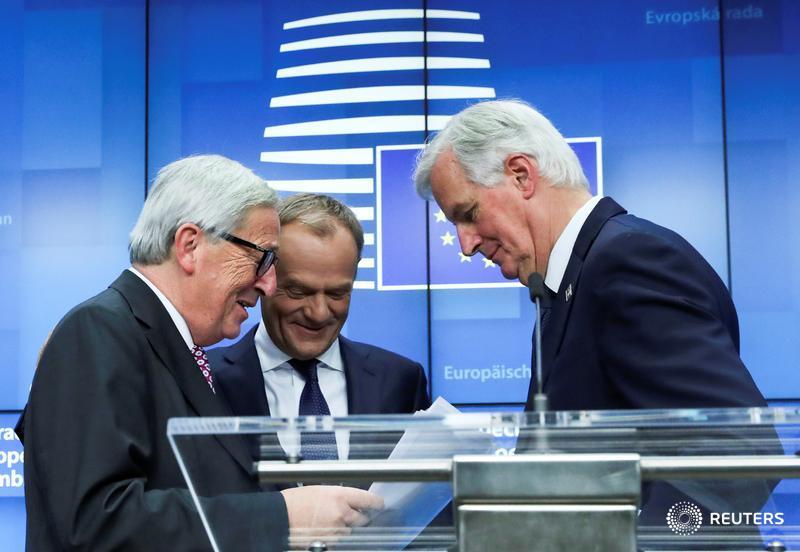 Popcorn to hand, EU watches Brexit show but frets for own future @macdonaldrtr @MichelReuters https://reut.rs/2MiTphX
