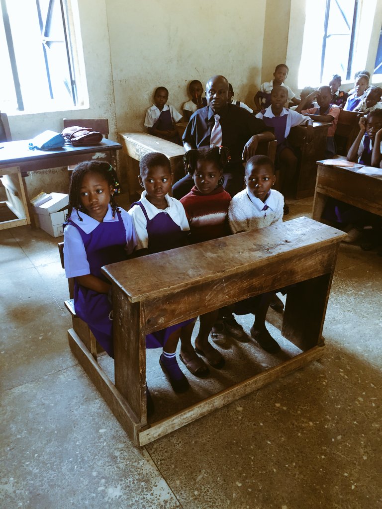 Ukung_Alawa's tweet photo. Psssssssssssssssss! 
Allow me to brag
I organized for my small town OBUDU in Cross River State a first ever Spelling Bee competition and Brah! 
These kids were wonderful. 
Next stop is opening our book club and I'm here for it.
Meet our contestants and winners. https://t.co/K86rvguFli