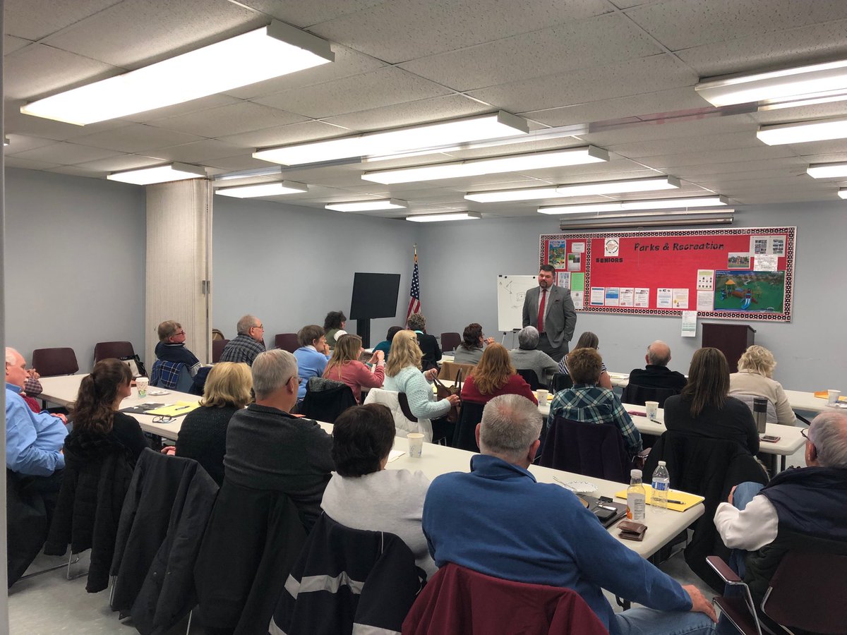 PriesMike's tweet photo. Steve Harrell from M&amp;T Bank providing updates to ⁦@DauphinCounty⁩ tax collectors at seminar put on by Treasurer Janis Creason.  ⁦@jcreason320⁩ ⁦@TimothyLDeFoor⁩ https://t.co/8m0pHgzL4r