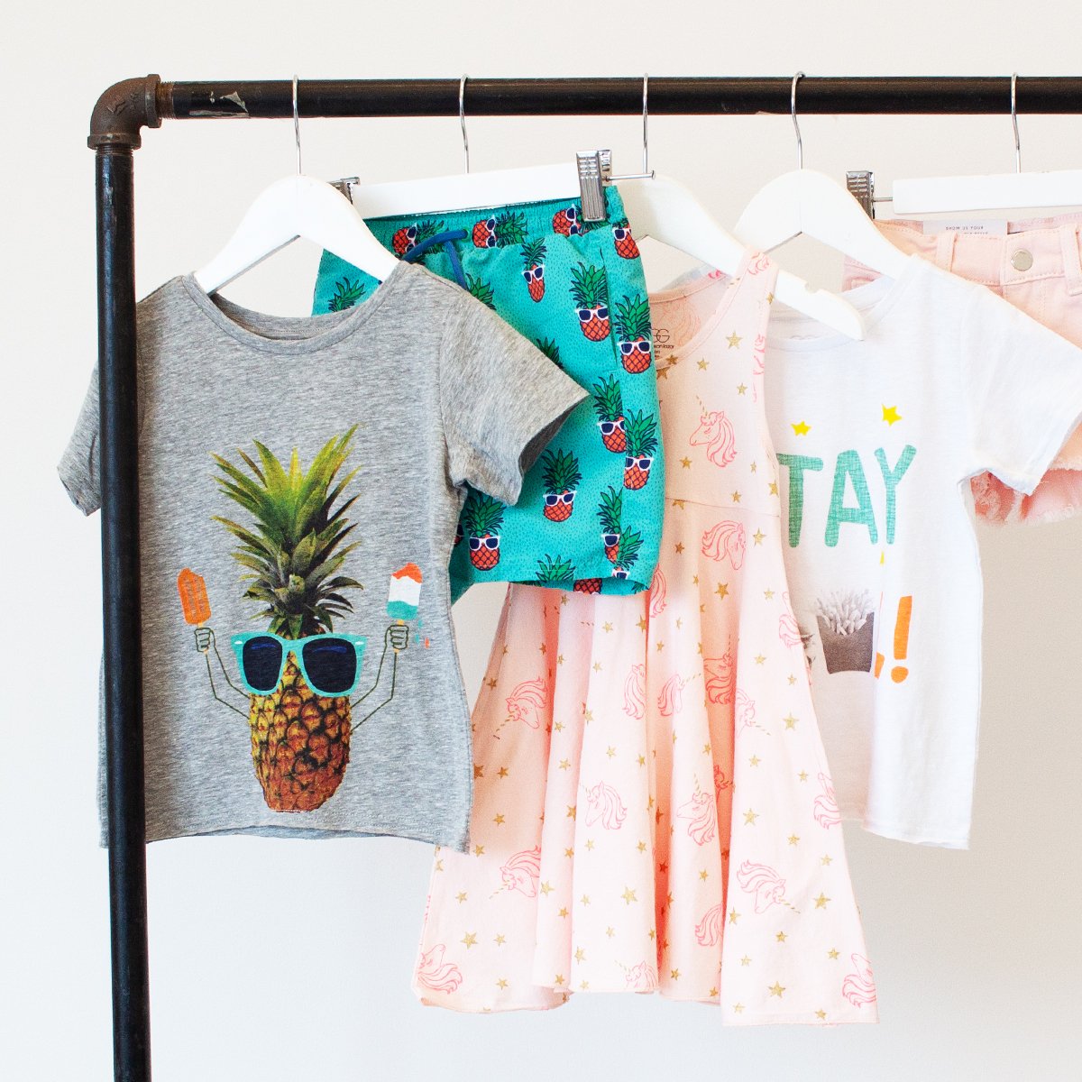 Mac & Mia tweet media