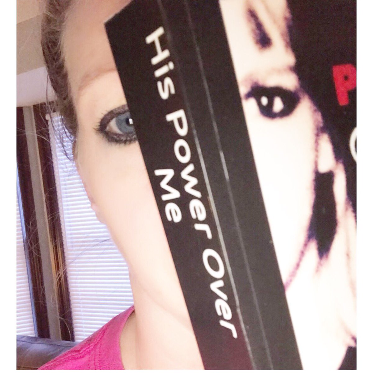 HaynickTracey's tweet photo. #Hispoweroverme #DomesticAbuse #Awareness #ENDviolence #whywestay #MeToo #MeTooMovement #TIMESUP #SpeakUp #BookWorm #bookstagram #booklovers #RETWEEET #Share #domesticviolence #book #mystory #iMatterToo #onsalenow #KindleBooks #Kindle #Amazon #indieauthor https://t.co/yh9hvv2RMG