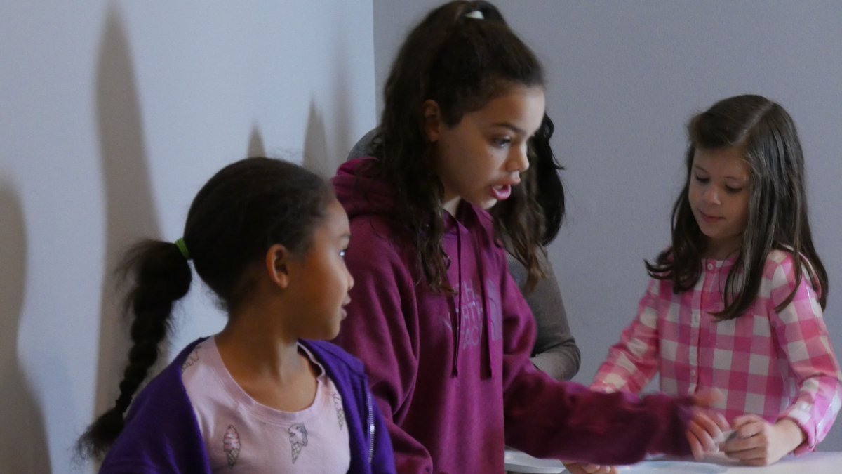 Studio27Talent's tweet photo. Our children’s class filming a short lunch room scene. #Studio27Talent #ChildrensActingClass #Scenework #ActorsLife https://t.co/j48A2Jl16v