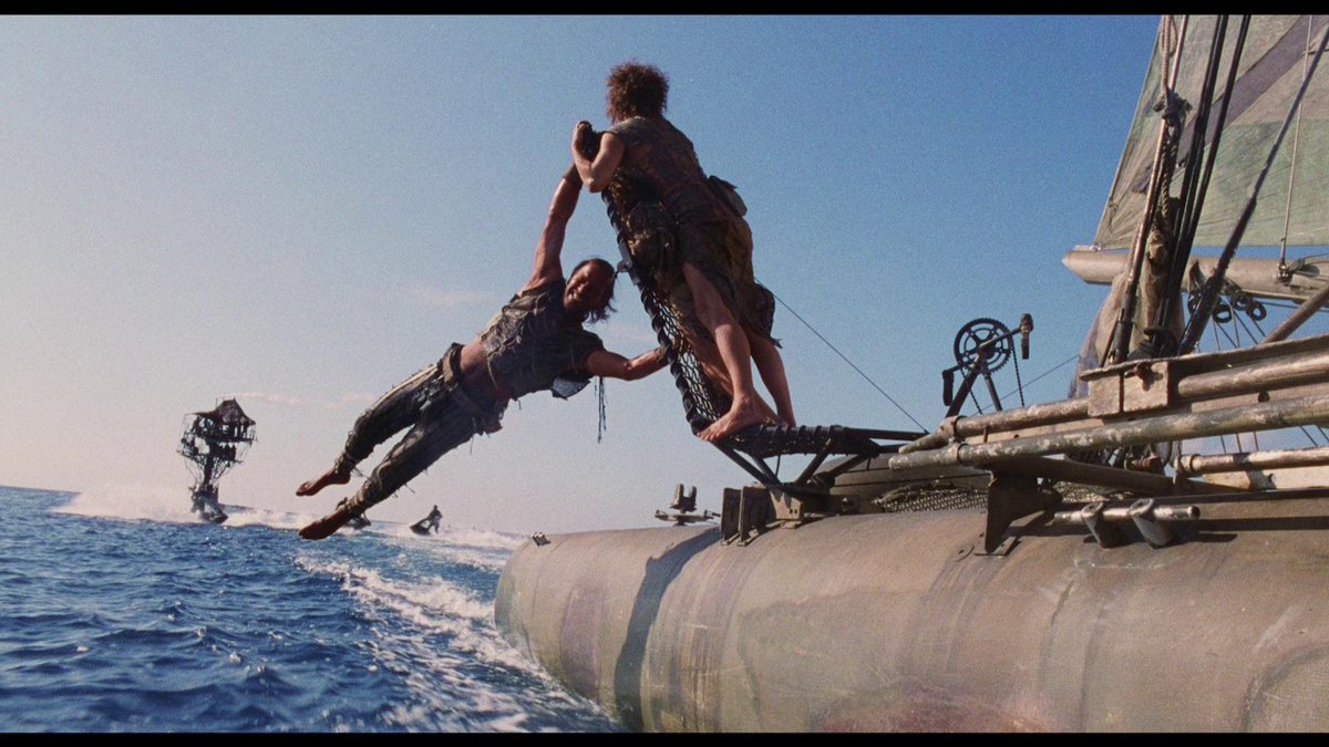 MattedScreen's tweet image. #Waterworld finds Dry Land thanks to @ArrowFilmsVideo's AMAZING 3-Disc Limited Edition #Bluray #Physicalmedia release! New 4K Restoration and all 3 cuts in one awesome package! My @highdefdigest review: goo.gl/vfvkX5