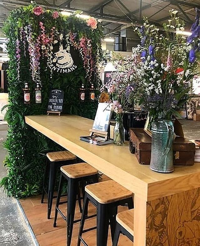 #Throwback

#Repost @fullcircle_team
・・・
#ThirstyThursday The #FCdesign and @fentimansltd have joined forces again, and this time the botanical's are oversees in Berlin at the BCB CONvent #BuildingEvents #CreatingExperiences
