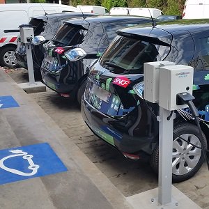 g2mobility's tweet photo. @g2mobility accompagne @SNCFReseau dans son besoin de #recharge de sa flotte de véhicules électriques : https://t.co/7sW8zYsNml #écomobilité https://t.co/DiCEUOvXdS