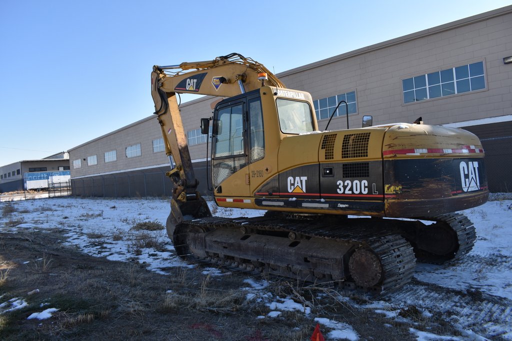 Geneva_Rock's tweet photo. Davis Tech students in the newly created Heavy Equipment Operator program are getting hands-on experience, operating on Geneva Rock Equipment. Check this program out to start a great career in construction! #constructioneducation #davistech #CTE #equipmentoperators #utahschools https://t.co/zO5offT3RH