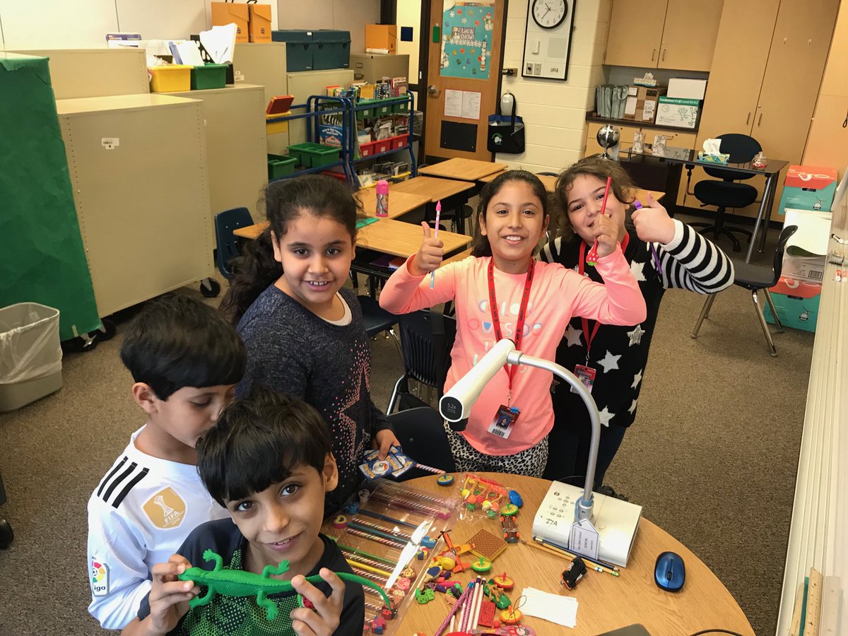 Hard work pays off!! Great job this week, EL newcomers! #GlenOaks #prizeday #superstudents