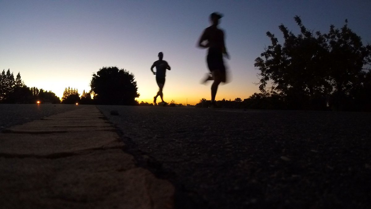 renewjeff's tweet photo. My brother has added
@strydrunning to #runwithpower as he puts in the long hard miles in #marathon & #ironman training & last week's long run shows:
21.2 miles at 6:48/mi pace at ~300W avg.
Power has become the main number he notices on the run.
Well done big bro. #makestryds https://t.co/V4hobnLf6E